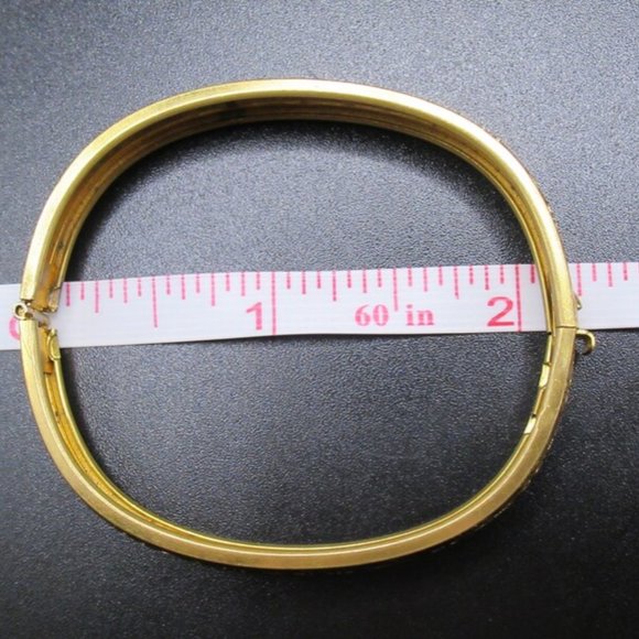 VICTORIAN Etched Bracelet | Beautiful Gold Bangle | Vintage Victorian - Tiny - Picture 9 of 10